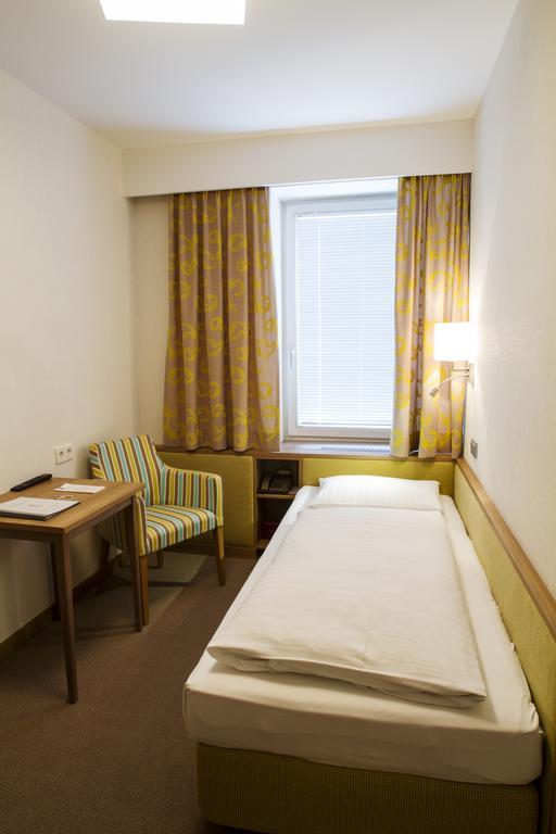 Hohenstauffen Hotel
